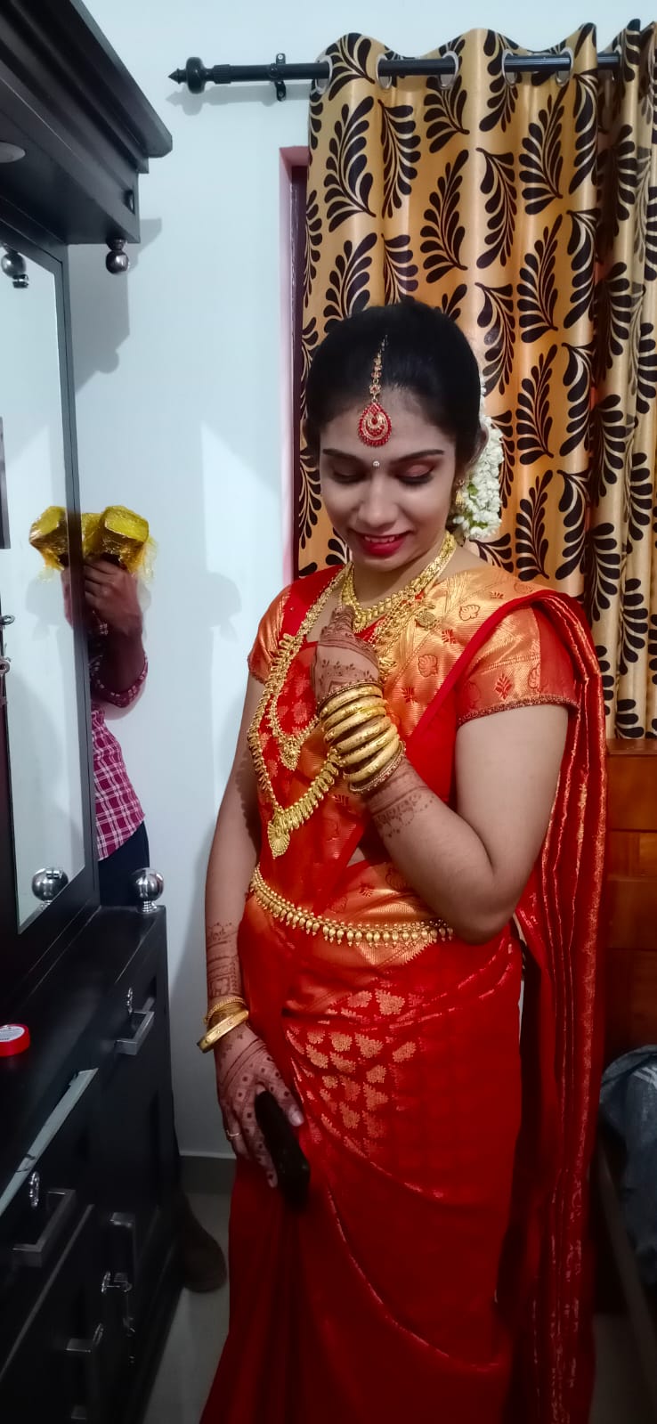 LA FEM MAKE OVER STUDIO MANKAVU